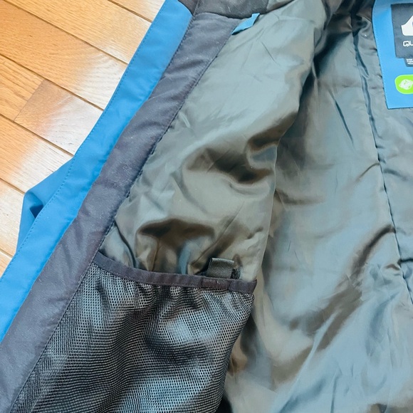 Quicksilver Boys Snow Ski Board Jacket Mission Solid Youth 16 X-Large Waterproof - Picture 5 of 9